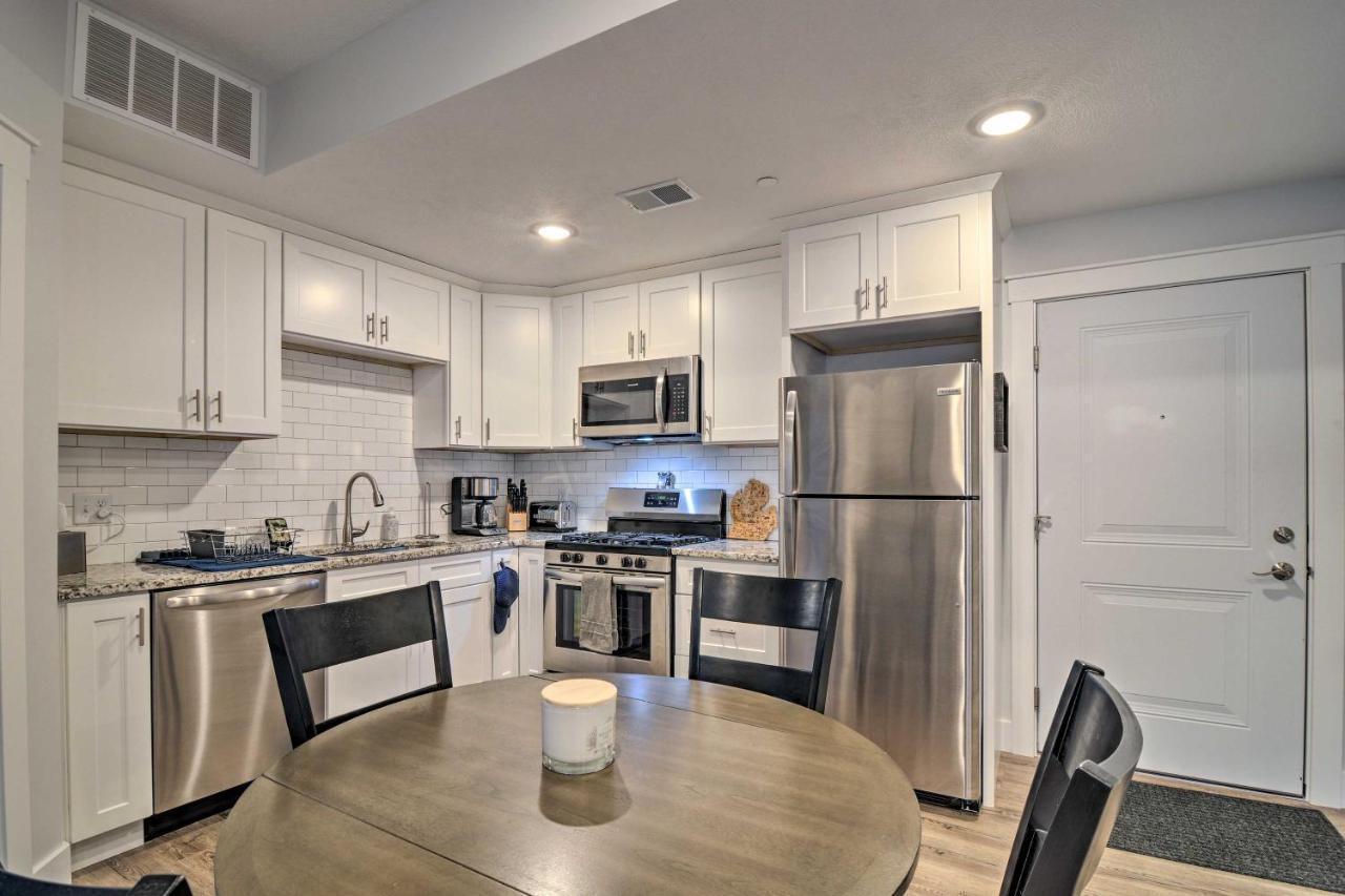 Modern Traverse City Condo About 1 Mi To Bay! Exteriér fotografie