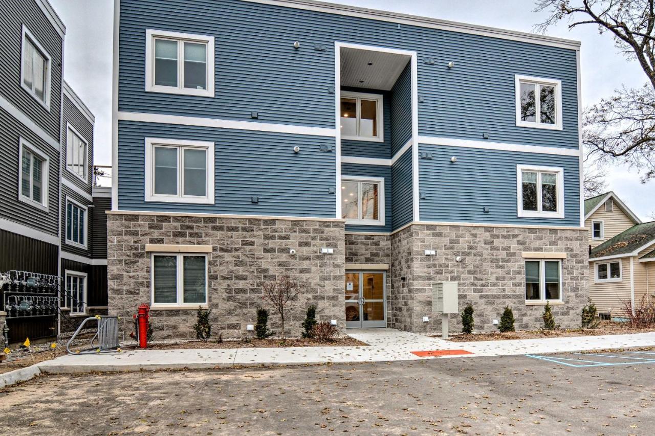 Modern Traverse City Condo About 1 Mi To Bay! Exteriér fotografie